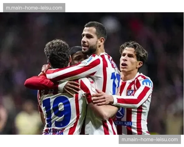 巴萨高位防线冒险前压 马竞反击虽少但威胁性不容小觑